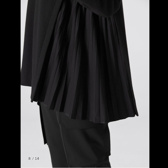 [JUNN.J] Contrast Pleats T-Shirt 20 F/W - Picture 8 of 10